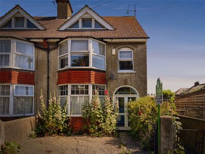 4 bedroom End Terrace House for sale