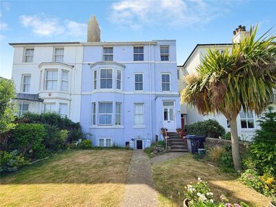 The Beach, 3 bedroom Flat to rent, &pound;1,500 pcm
