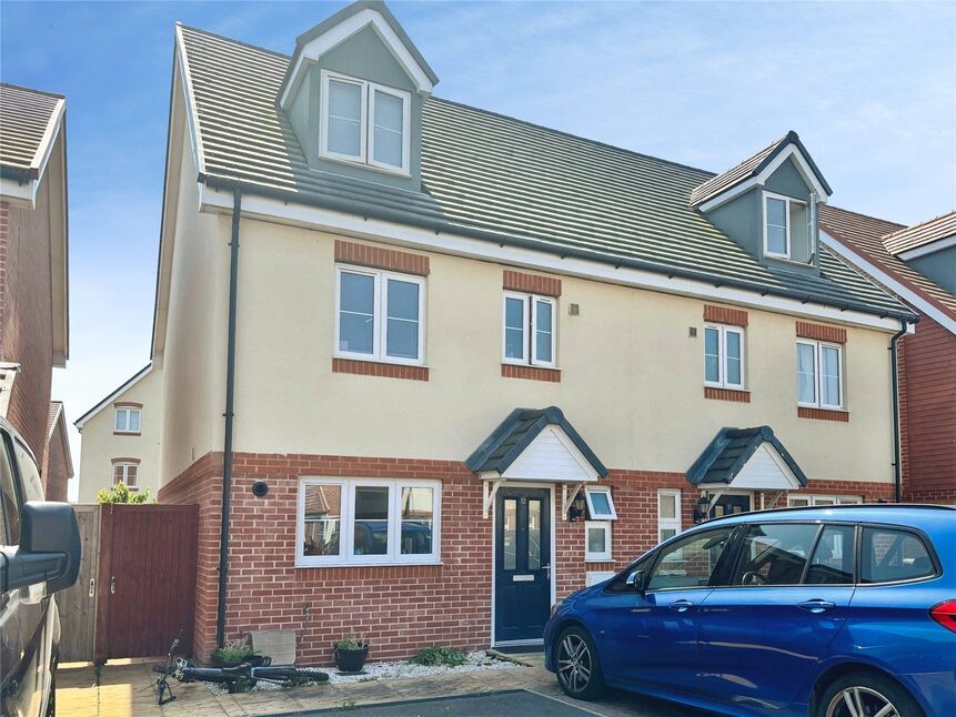 Main image of 4 bedroom Semi Detached House for sale, Court Close, Deal, Kent, CT14
