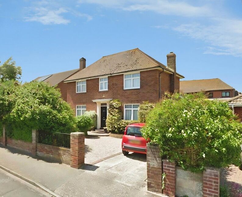Main image of 4 bedroom Detached House to rent, Sydney Road, Walmer, Kent, CT14