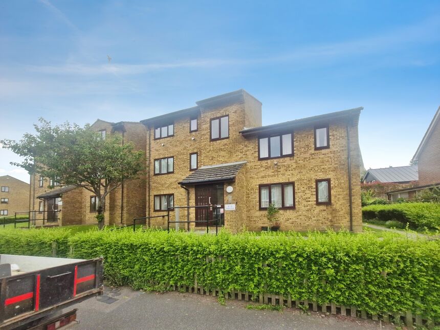 Main image of 1 bedroom Flat for sale, Western Road, Deal, Kent, CT14