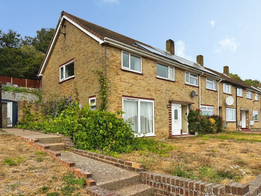 Main image of 3 bedroom Mid Terrace House for sale, St. Davids Avenue, Dover, Kent, CT17