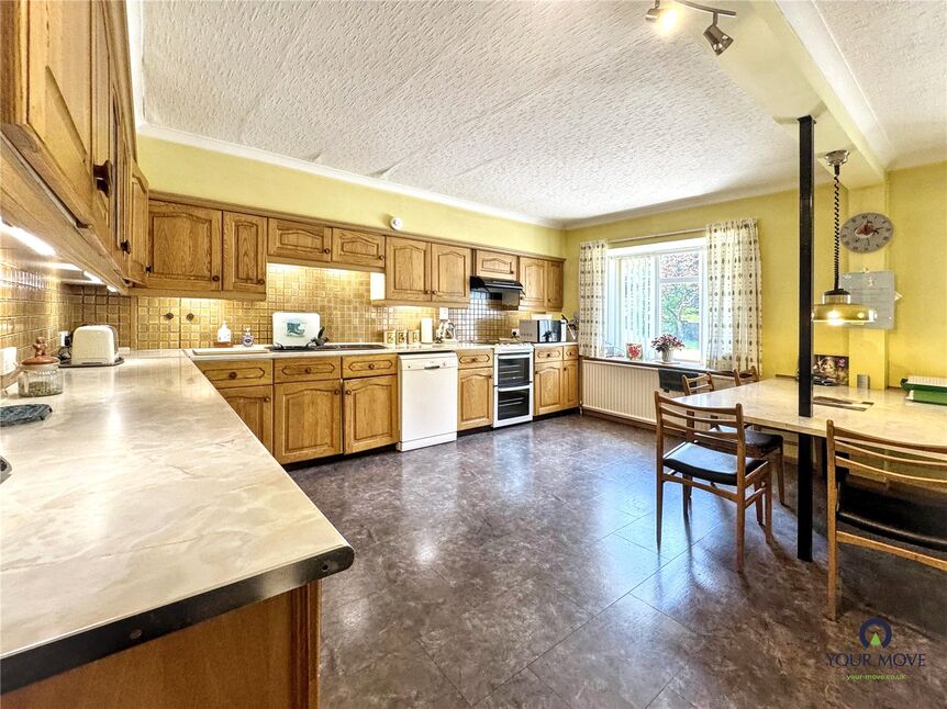 Kitchen / Family Room