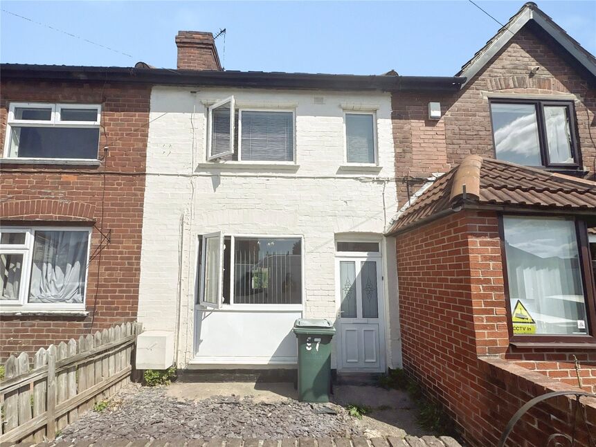 Main image of 3 bedroom Mid Terrace House to rent, Victoria Road, Edlington, South Yorkshire, DN12