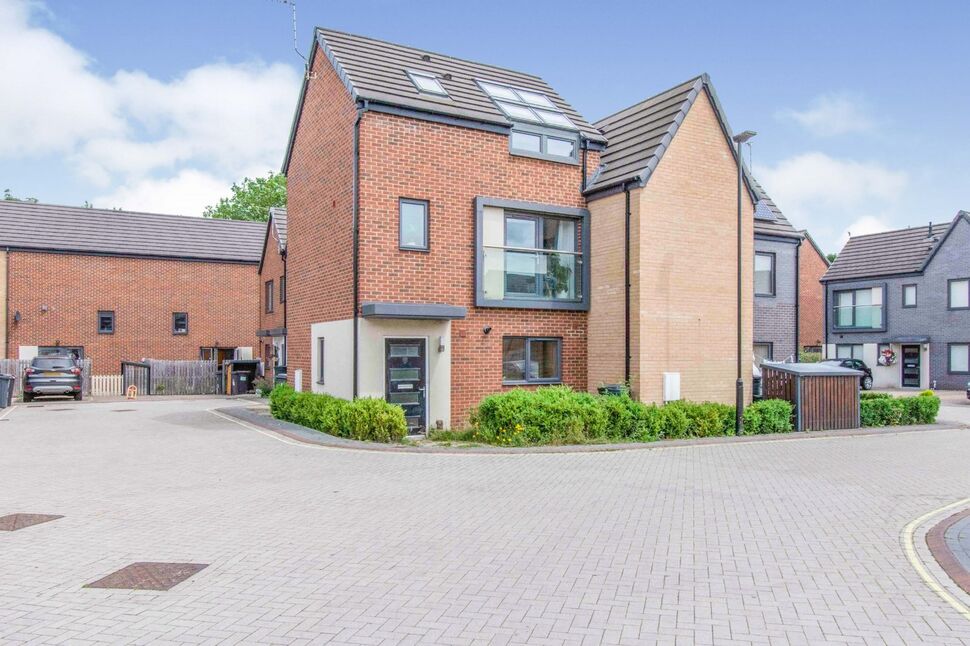 Main image of 2 bedroom End Terrace House for sale, School House Mews, Doncaster, DN1