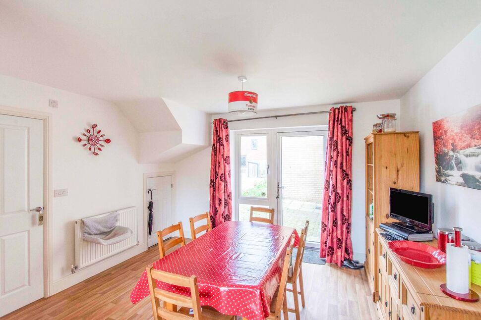 Kitchen / Living / Diner
