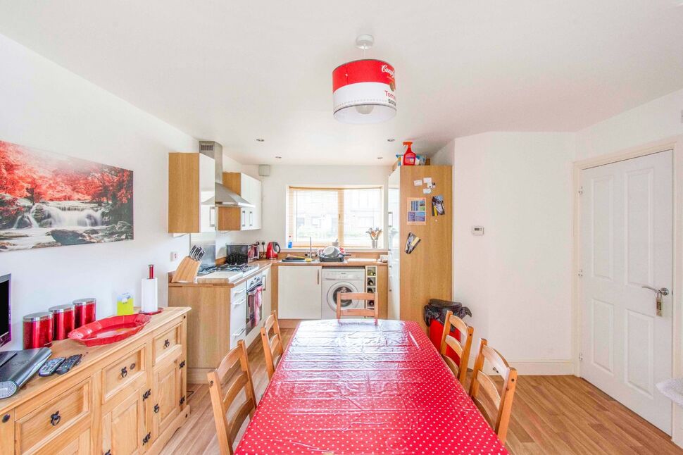 Kitchen / Living / Diner