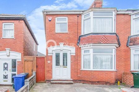Haigh Road, 3 bedroom Semi Detached House to rent, &pound;875 pcm