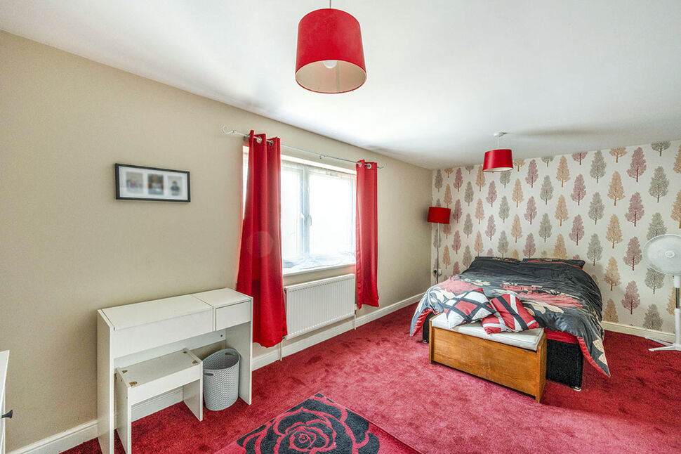 3 bedroom Mid Terrace House for sale, Wellgate, Conisbrough, DN12 £