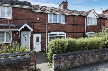 Deacon Crescent, 3 bedroom Mid Terrace House to rent, £850 pcm