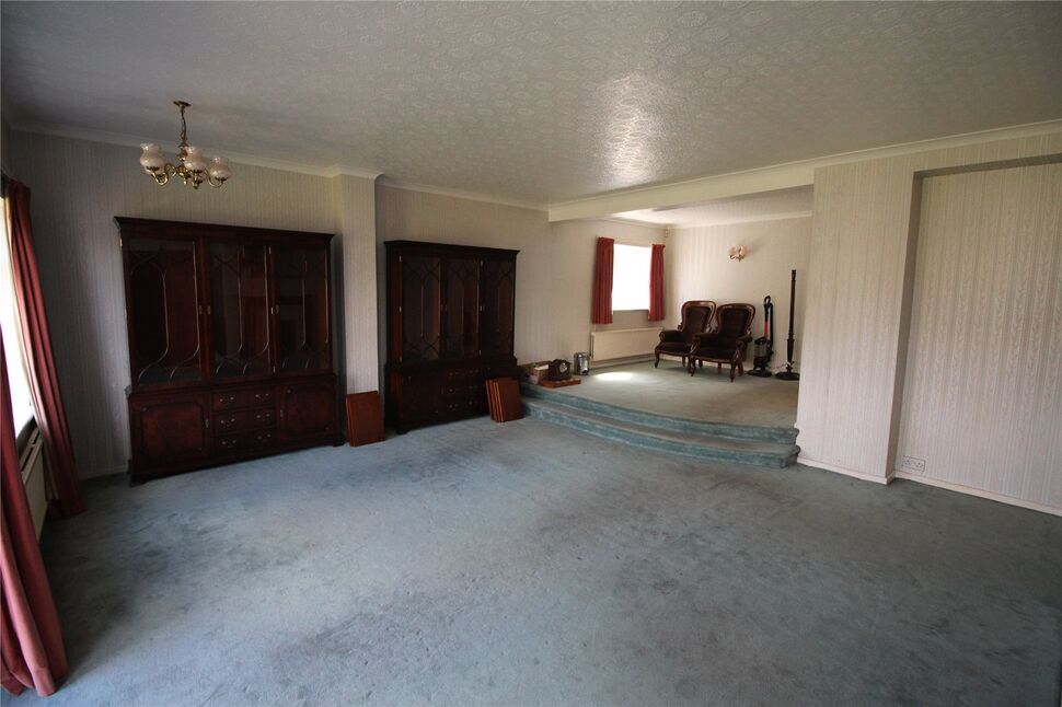 3 bedroom Detached House for sale, Wellcroft Close, Wheatley Hills