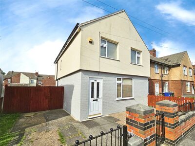 Victoria Road, 3 bedroom End Terrace House for sale, £110,000