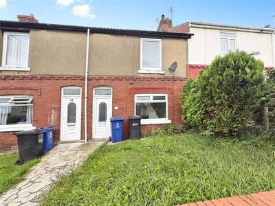 3 bedroom Mid Terrace House to rent