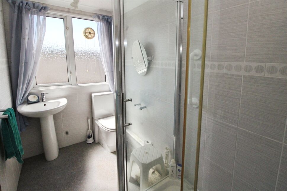 Shower Room / Wc