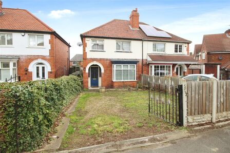 The Grove, 3 bedroom Semi Detached House for sale, £180,000