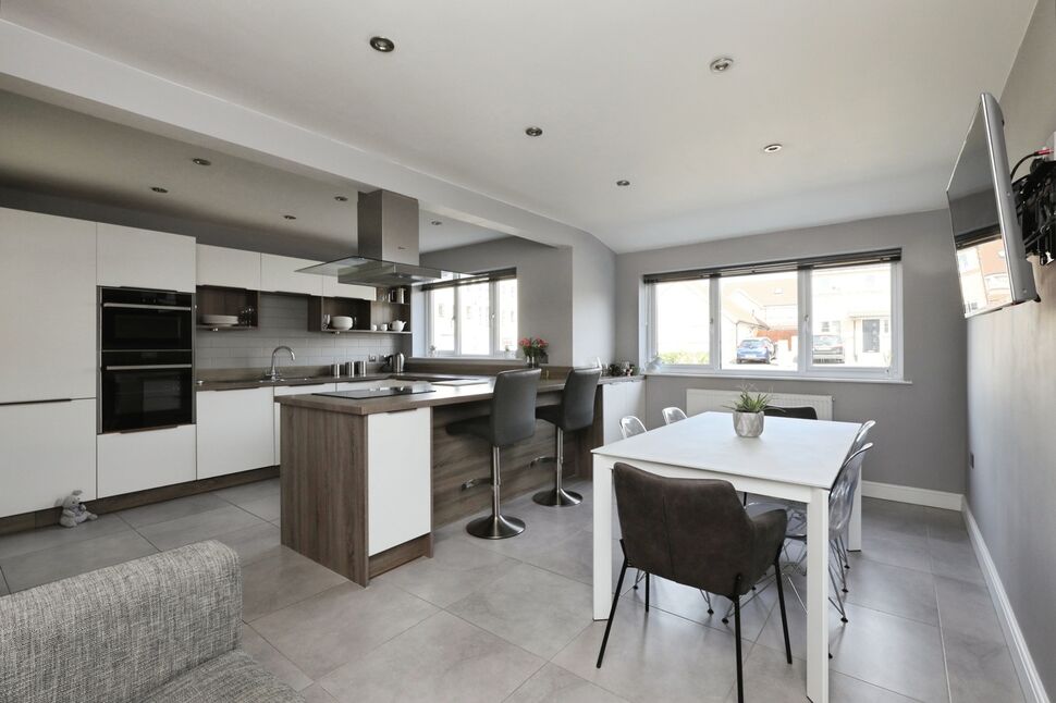 Kitchen / Diner