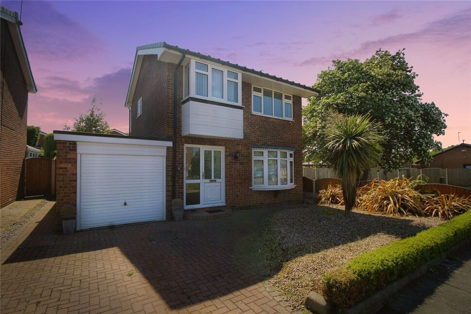 Main image of 3 bedroom Detached House for sale, Clayworth Drive, Bessacarr, Doncaster, South Yorkshire, DN4