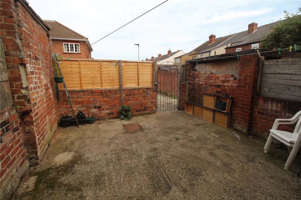 Gardens / Yard