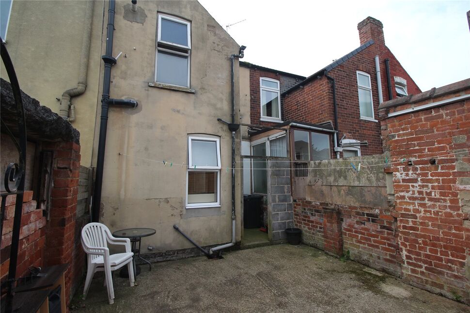 Gardens / Yard