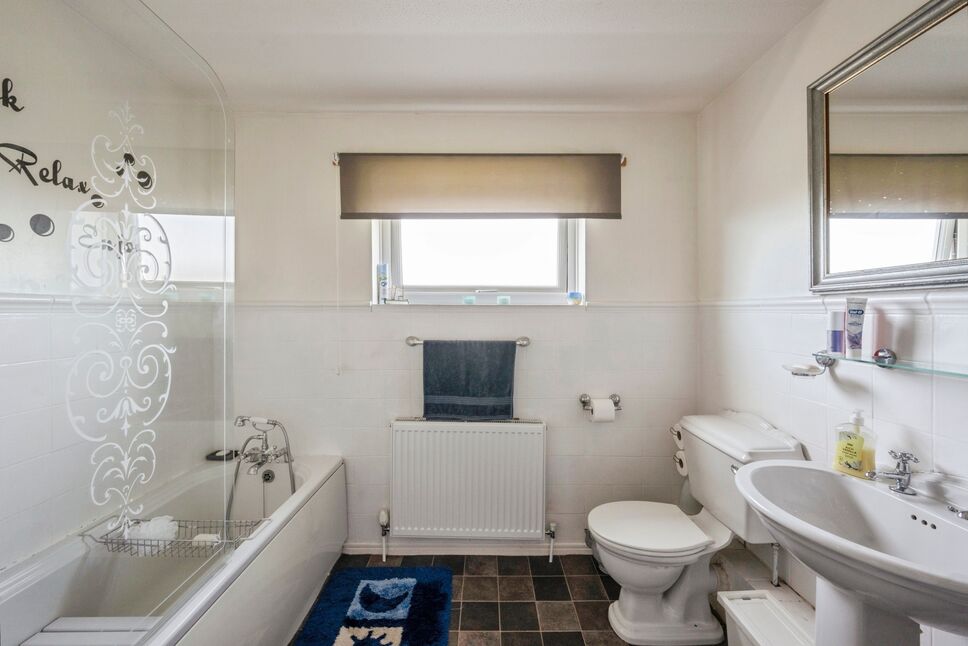 Bathroom / Wc