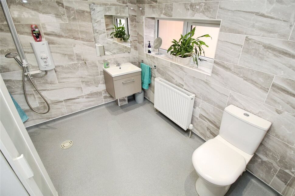 Modern Wet Room