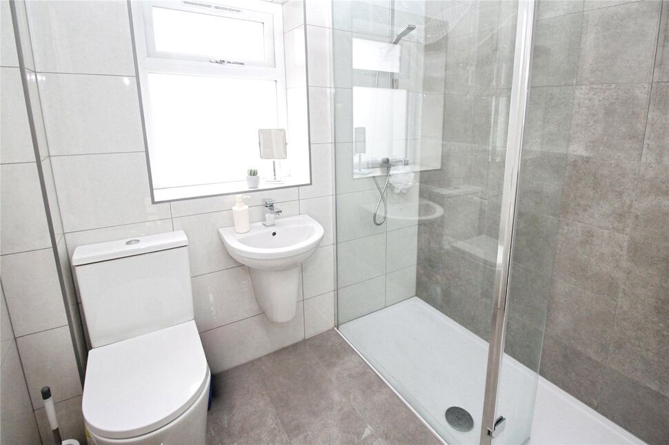 Shower Room / Wc