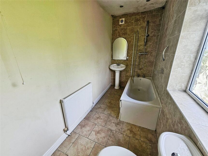 Bathroom / WC