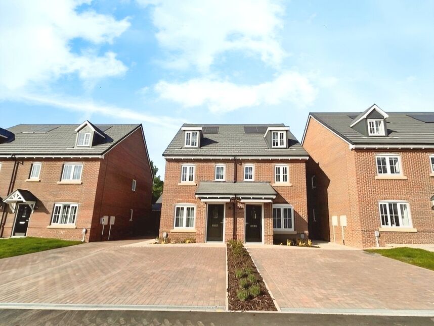 Main image of 3 bedroom Semi Detached House to rent, Conduit Road, Bessacarr, South Yorkshire, DN4
