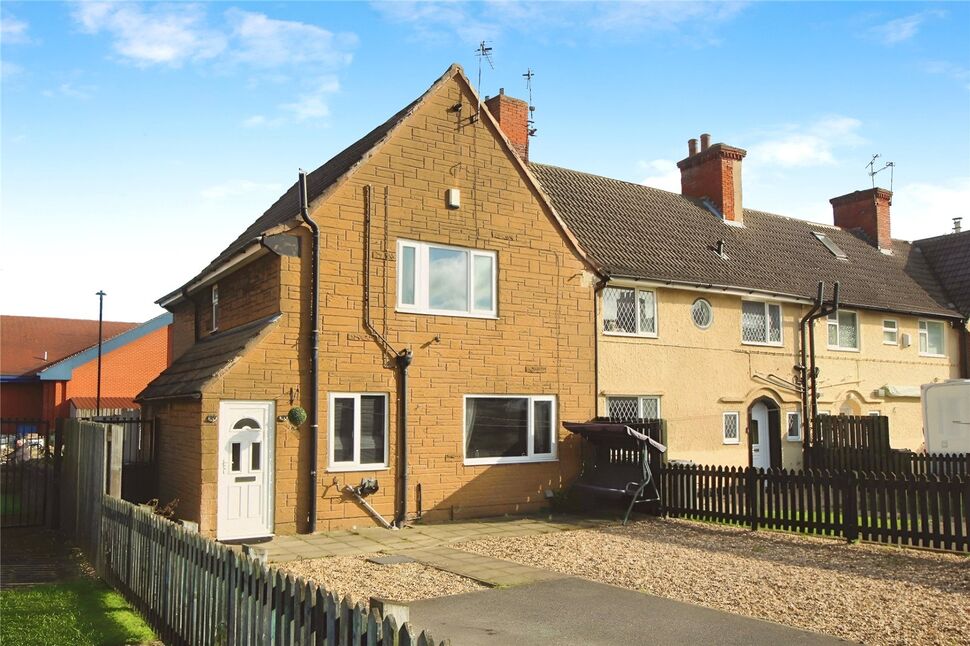 Main image of 3 bedroom End Terrace House to rent, The Crescent, Woodlands, South Yorkshire, DN6