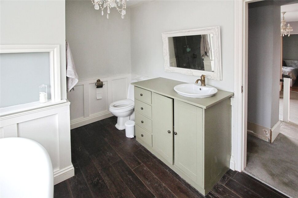 Bathroom / Wc