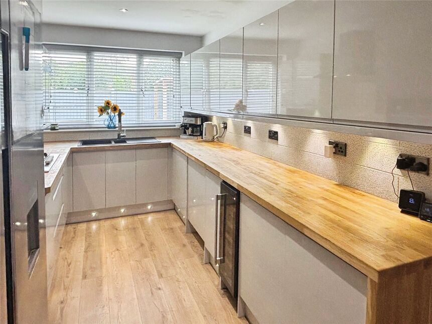 Modern Kitchen