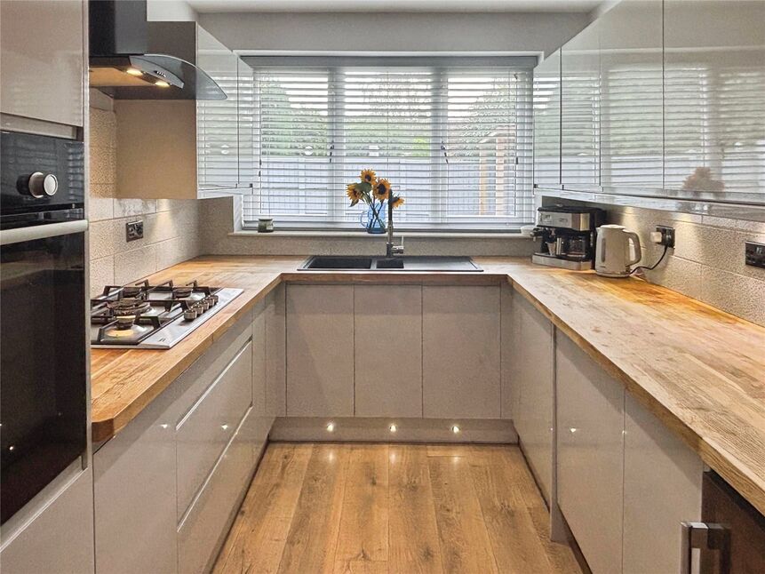 Modern Kitchen