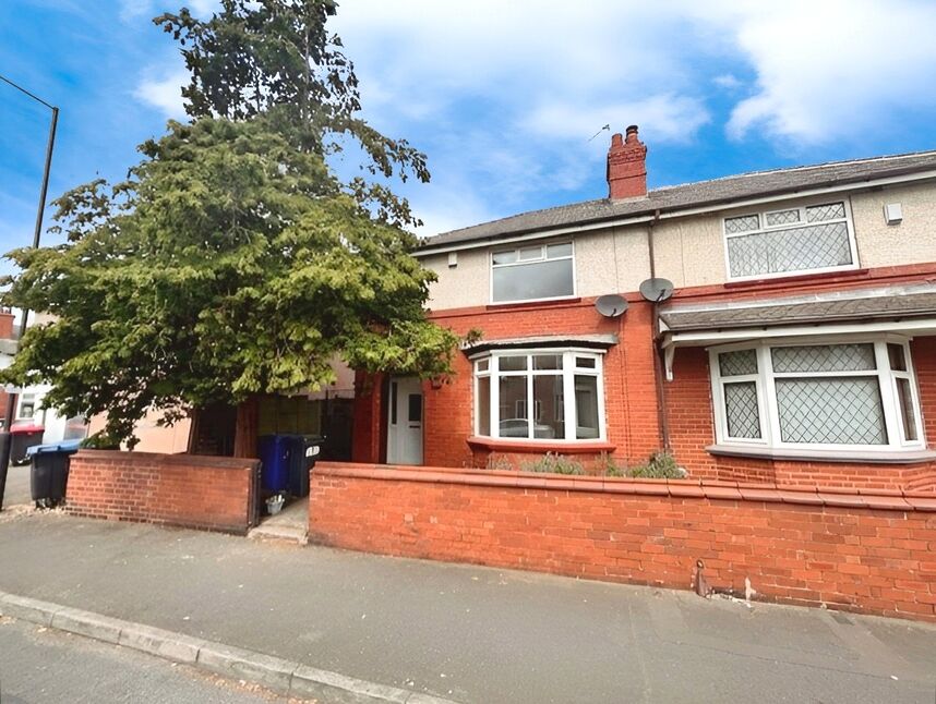 Main image of 3 bedroom Semi Detached House to rent, St. Hildas Road, Doncaster, South Yorkshire, DN4