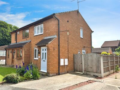 Pasture Close, 2 bedroom Semi Detached House for sale, £150,000