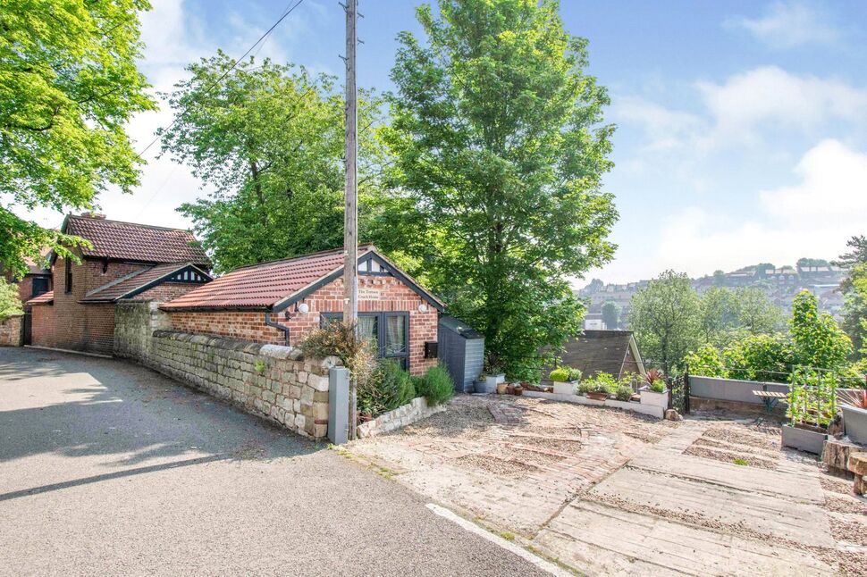 Main image of 3 bedroom Detached House to rent, Castle Avenue, Conisbrough, South Yorkshire, DN12