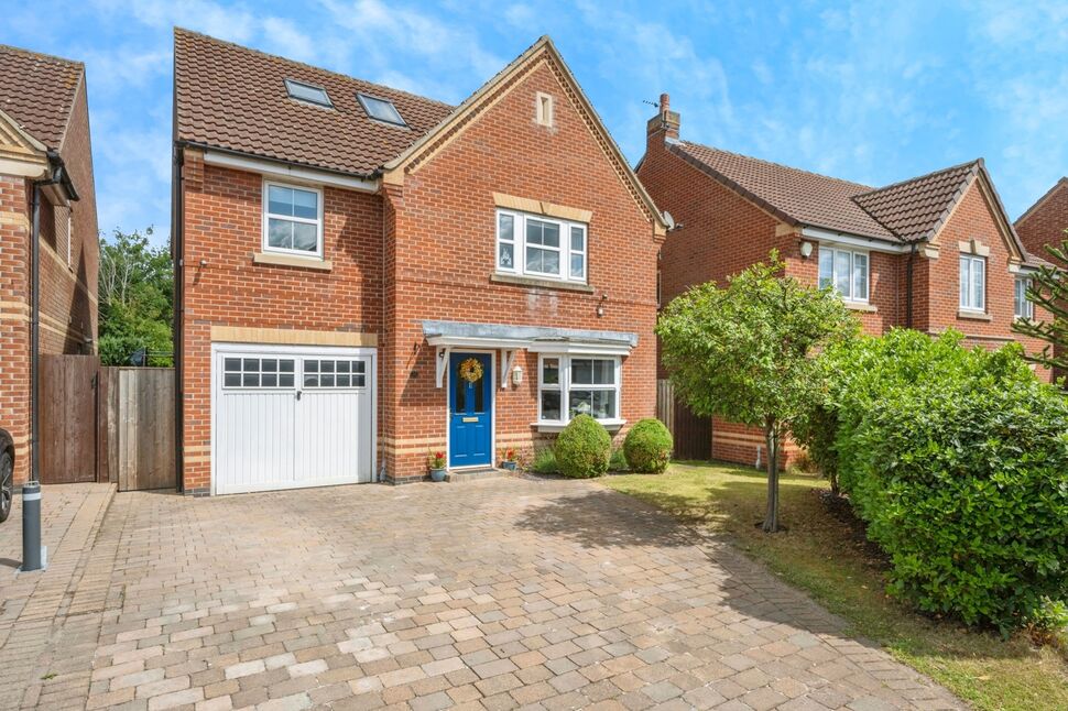 Main image of 5 bedroom Detached House for sale, Kiplin Drive, Norton, South Yorkshire, DN6
