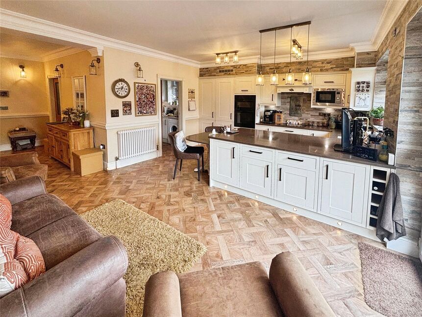 Breakfast Kitchen Area