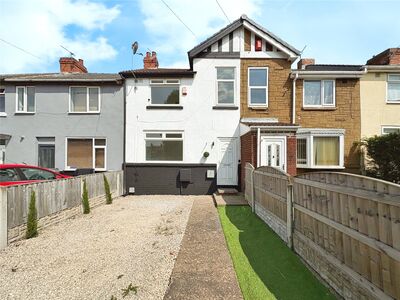 Nelson Road, 4 bedroom Mid Terrace House to rent, £875 pcm
