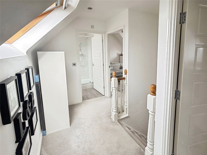 2nd Floor Landing