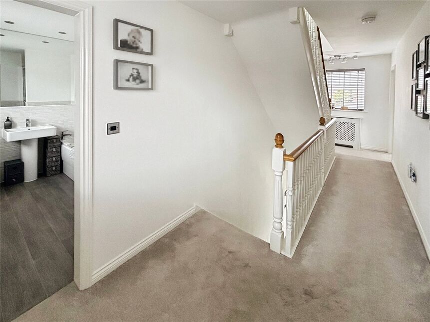 1st Floor Landing
