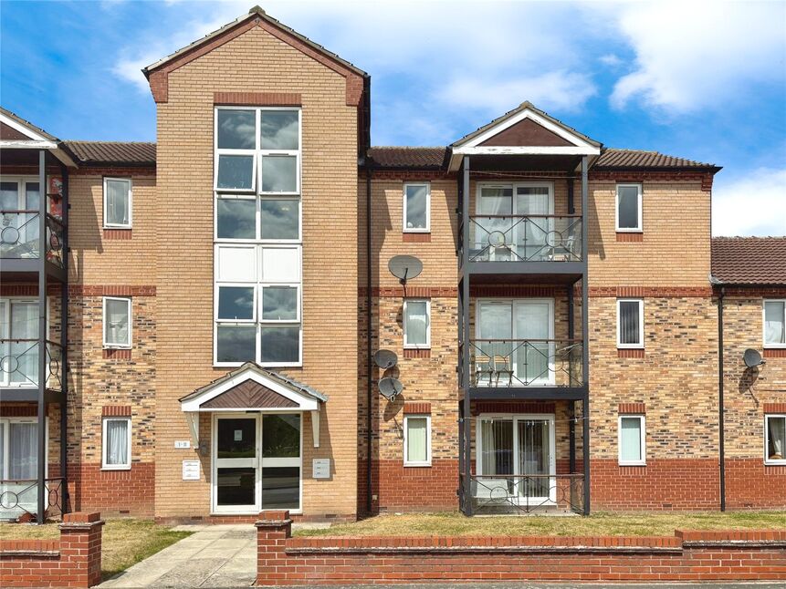 2 bedroom  Flat for sale