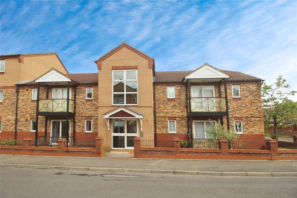 Main image of 2 bedroom  Flat for sale, Fewston Way, Lakeside, Doncaster, South Yorkshire, DN4