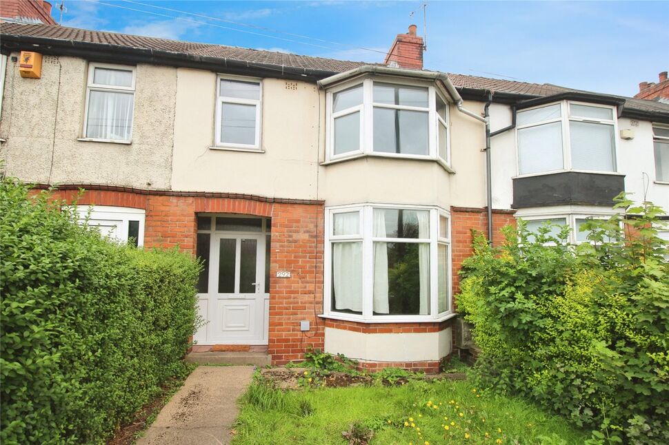 3 bedroom Mid Terrace House for sale