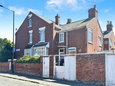 3 bedroom End Terrace House for sale