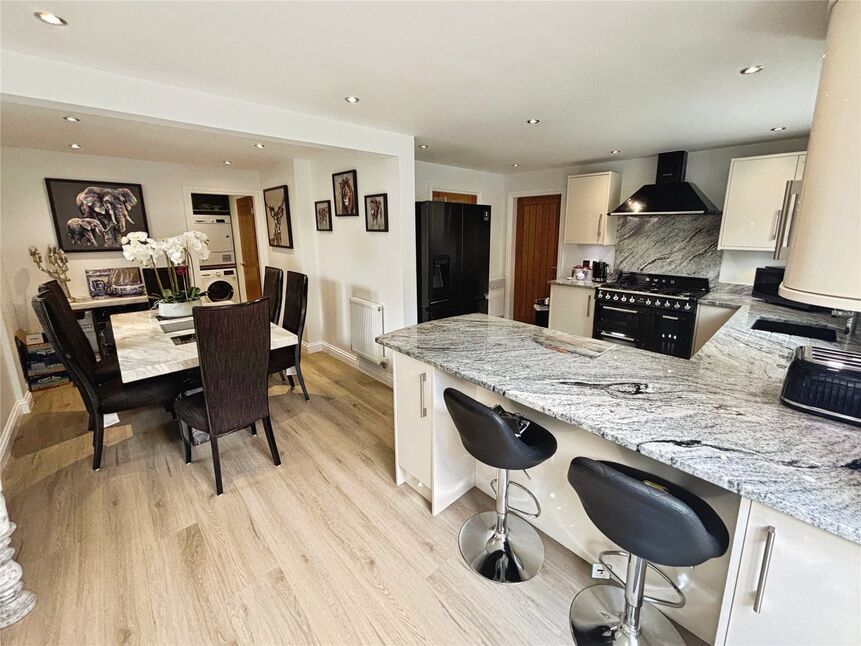 Open Plan Kitchen Diner