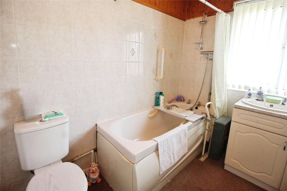 Bathroom / Wc