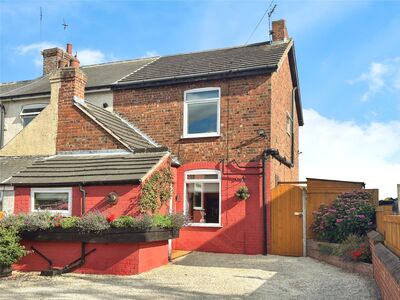 3 bedroom End Terrace House for sale