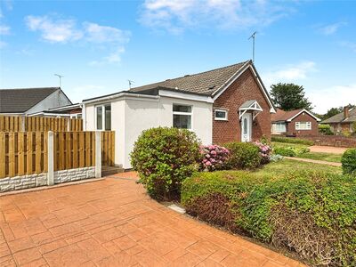 2 bedroom Semi Detached Bungalow for sale