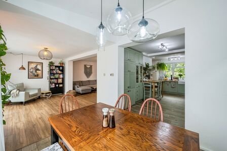 Straight Lane, 3 bedroom Semi Detached House for sale, £329,000