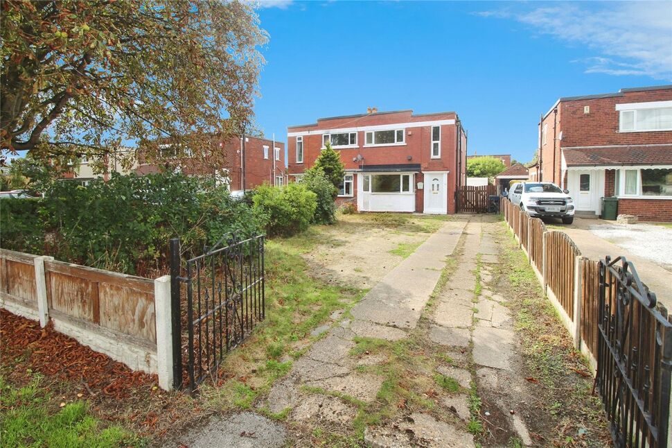 Main image of 4 bedroom Semi Detached House to rent, York Road, Sunnyfields, Doncaster, South Yorkshire, DN5